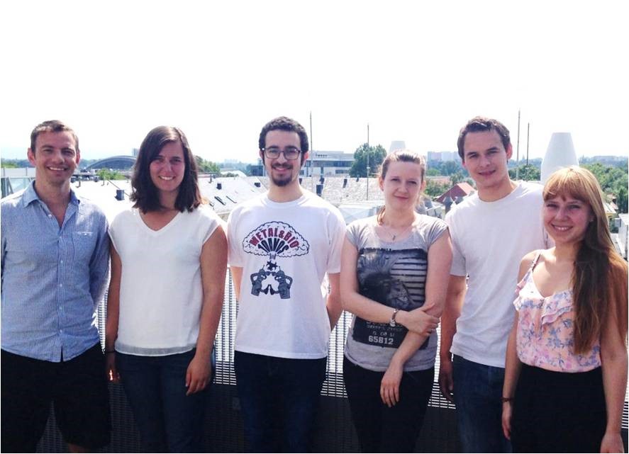 Group of researchers, Dresden, Germany